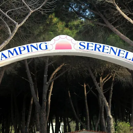 Serenella مكان تخييم